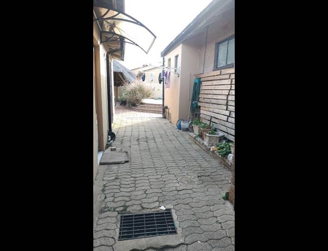 3 BEDROOM HOUSE FOR SALE IN SUIDEROORD